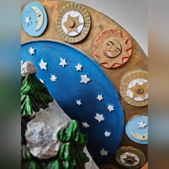 Vintage Santa Music Box - Picture 15 of 17